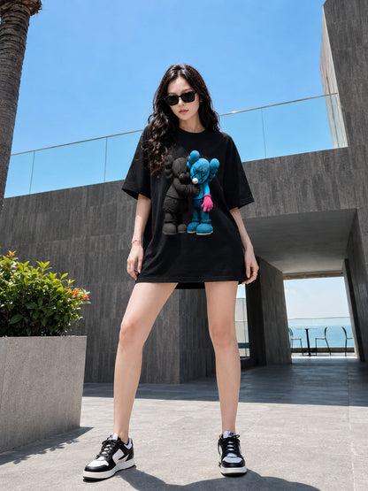 Áo Black Kaws Hug