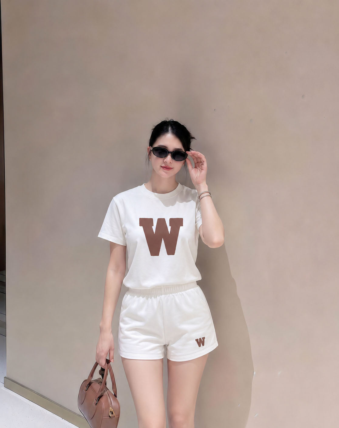 BỘ TRẮNG “W”